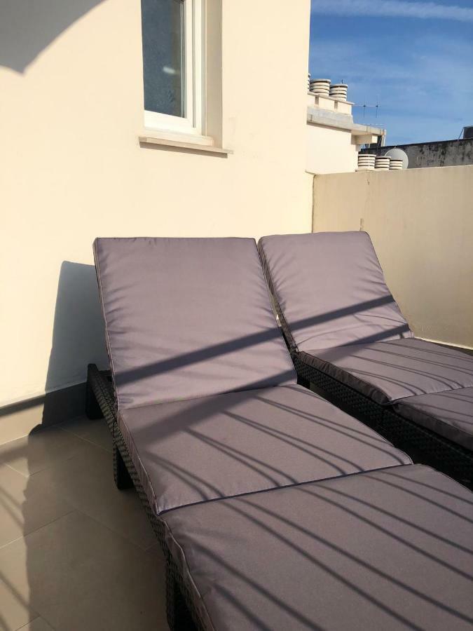 Hotel Courbet Juan-les-Pins Exterior foto
